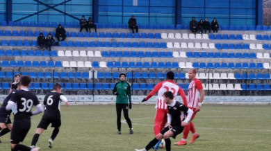 Джамов дебютира с гол при 7:0 за Царско село 