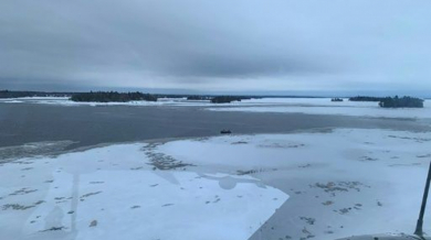Страшна трагедия! Петима изчезнаха във водите на ледено езеро