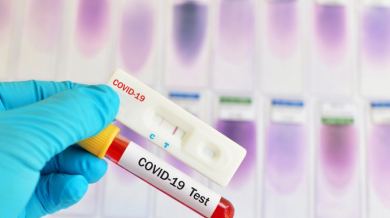Пореден заразен с COVID-19! Вирусът застигна световен шампион по футбол