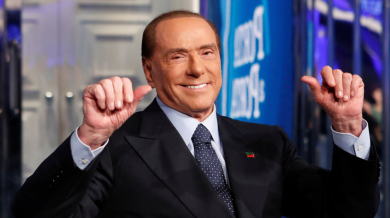 Берлускони готви сериозен удар във футбола