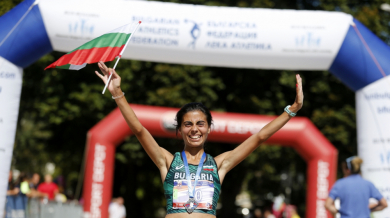 Маринела Нинева стана шампион на България и спечели балканската титла СНИМКИ