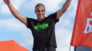Неописуема трагедия! Намериха обесен 19-годишен борец в Самоков