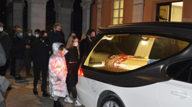 Случи се нещо ужасно на погребението на Паоло Роси