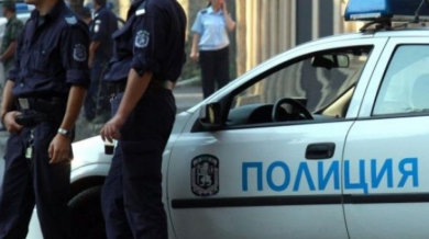 Кървав инцидент в София: 15 вандали с маски и тръби пребиха и ръгаха брат на журналист! 