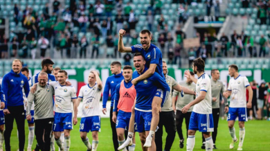Гол в 93-ата минута спаси българи от изпадане