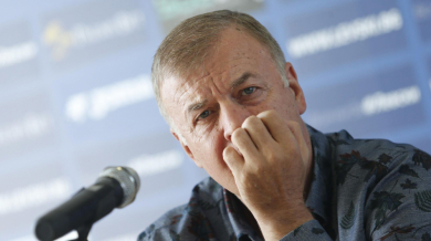 Първо в БЛИЦ: Сираков преговаря с медиен магнат за спасението на Левски