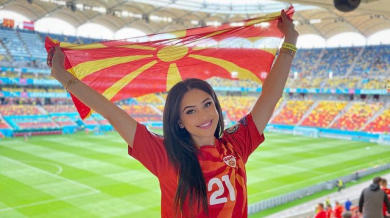 Горещи македонки спряха дъха на феновете на Евро 2020 СНИМКИ