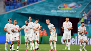 Испания ликува срещу 10 от Швейцария след дузпи и е първият 1/2-финалист на Евро 2020 ВИДЕО