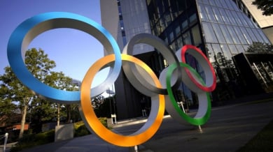 Скандално! Спортисти трошат стаи в олимпийското село