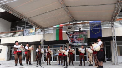 Най-големите майстори пристигнаха на световно първенство в България СНИМКИ