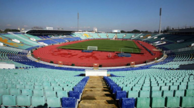 Без публика по стадионите в София