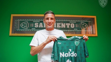 Футболист на Етър подписа в елита на Аржентина