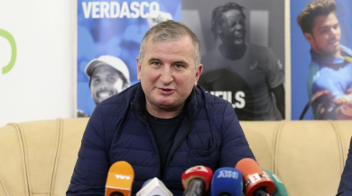 Чичото на Джокович хвърли тежки обвинения срещу политици и медии, и скочи на роднина на Надал