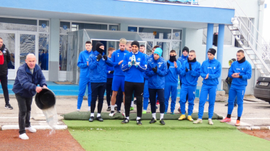 Племенникът на Велизар Димитров oблече синия екип и дебютира с гол
