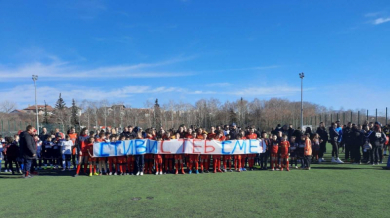 Футболен празник обедини клубовете от Пернишко, всичко беше за Стиви СНИМКИ