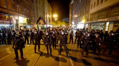 Полицията в Германия извади оръжие и сложи край на екшъна СНИМКИ