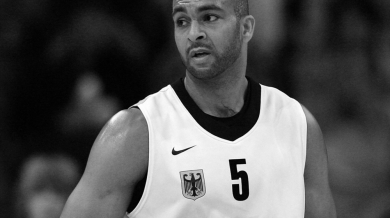 Баскетболна звезда почина на 46 години