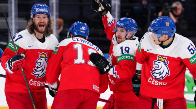 Чехия срази САЩ шоу за бронза на Световното по хокей на лед