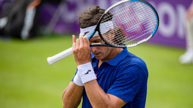 40-годишен изравни рекорд на Федерер