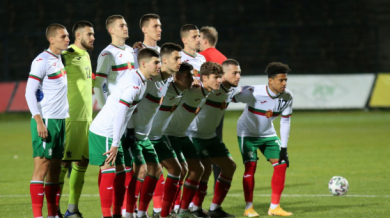 Национал на България смени отбора