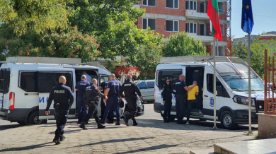 Още арести в Пловдив след дербито СНИМКИ