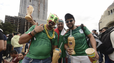 ФИФА погна мексиканците заради расизъм