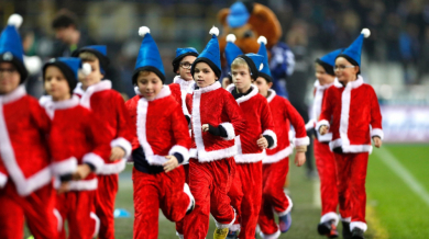Звездите на футбола също празнуват Коледа СНИМКИ