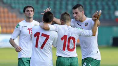 Бивш български национал остана без отбор