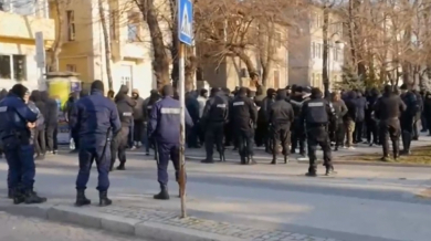 Напрежение в Пловдив: Въведоха безпрецедентни мерки! ВИДЕО