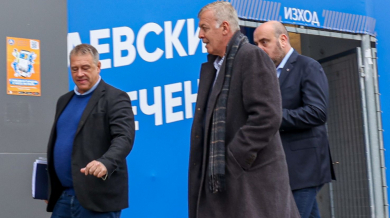 Поискаха оставки в Левски