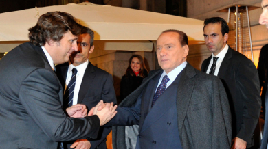 Приеха Силвио Берлускони в болница