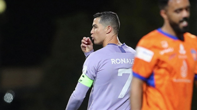 Роналдо ядосан след мач срещу бивш славист ВИДЕО