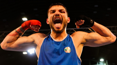 Нова българска победа на Световното по бокс