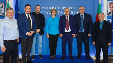 Важни личности пристигнаха в България СНИМКИ