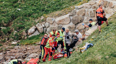 Зловещ инцидент, откараха спортист с хеликоптер в болница