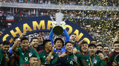 Мексико с девета титла от Златната купа
