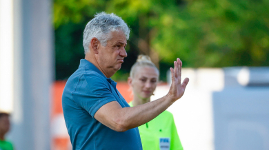Стойчо Стоев призна за преговори с дадени футболисти