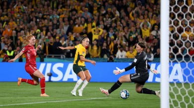 Австралия и Англия стигнаха 1/4-финалите на Световното за жени
