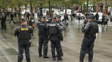 Полиция нахлу в Париж, има съмнения за големи престъпления