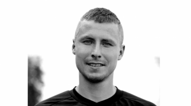 Трагедия! Футболист на 30 години намерен мъртъв на плаж на Черно море