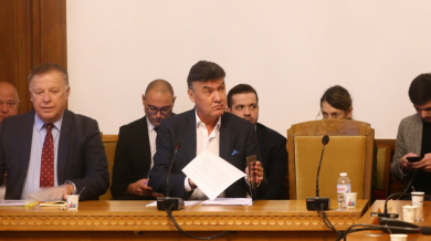 Михайлов в парламента: Спасихме човешки животи, горд съм! ВИДЕО