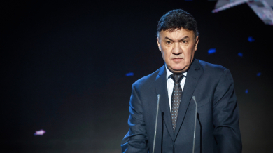 Боби Михайлов остана в София, пропуска конгреса на УЕФА