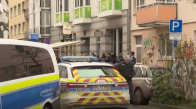 Десетки арестувани след бой по улиците в Майнц