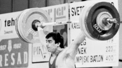 Олимпийският шампион Асен Златев става на 64 години