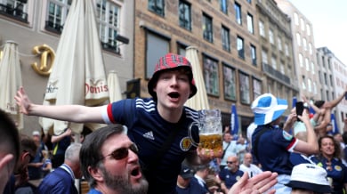 Невероятно, но факт! Шотландците пресушиха бирата в Мюнхен