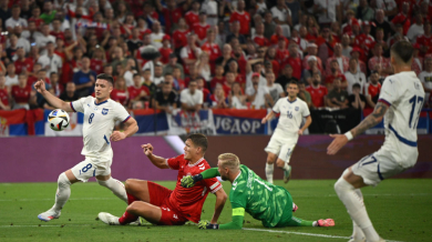 Дания на 1/8-финал срещу Германия, изхвърли Сърбия пред погледа на Джокович