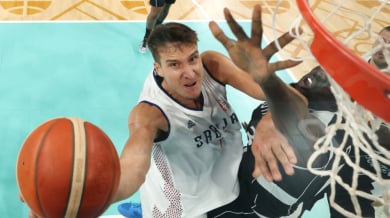 Сърбия се спаси от резил в баскетбола