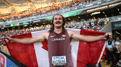 Канадец отказа всички с първия опит в хвърлянето на чук на Олимпиадата