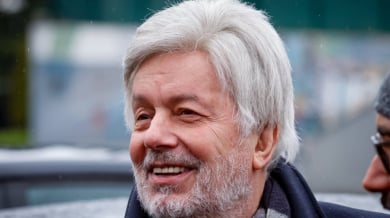 Валентин Михов става на 71