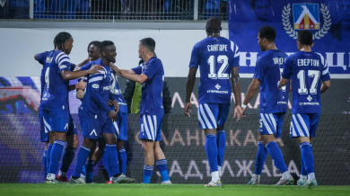 Скандално! Докога лекетата в Левски ще гонят и сменят треньори?